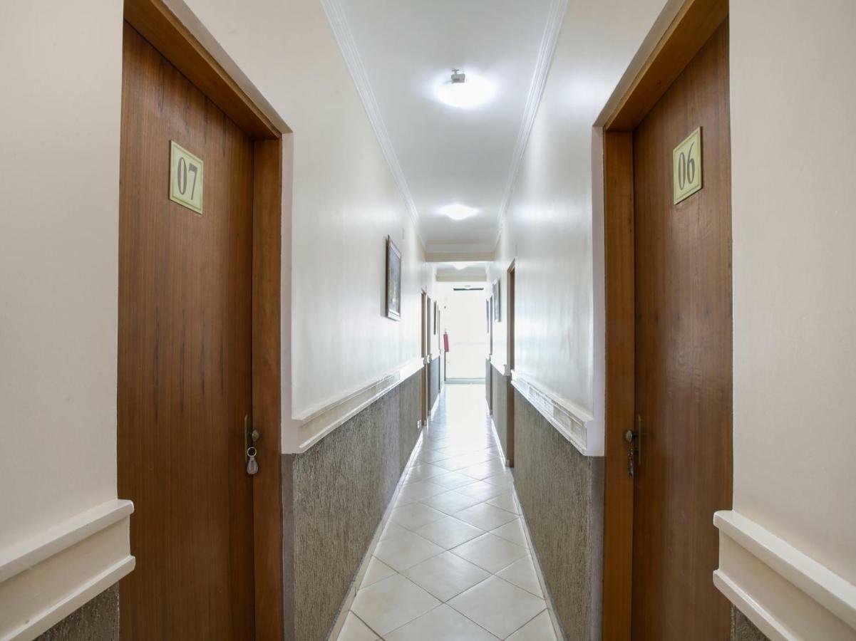 Oyo Hotel Dayse Сантана-де-Парнаіба Екстер'єр фото